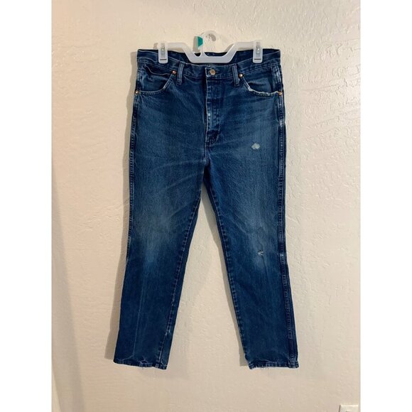 Wrangler Dark Wash Distressed Style Straight Leg Jeans - Picture 1 of 11